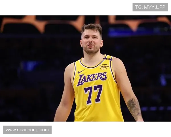 NBA最新动态:詹姆斯复出状态火热 东契奇带领独行侠强势反弹 NBA最新动态:詹姆斯复出状态火热 东契奇带领独行侠强势反弹