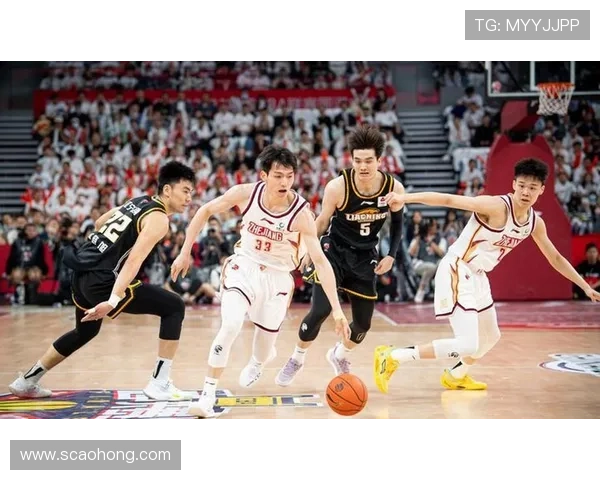 中国篮球联赛迎来新赛季 多支球队目标冲击总冠军竞争激烈 中国篮球联赛迎来新赛季 多支球队目标冲击总冠军竞争激烈