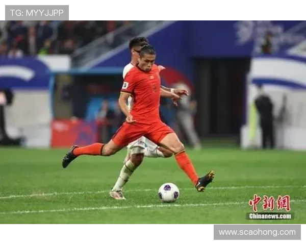 中国足球逆袭!国足力克强敌迎来世界杯复赛希望,球迷激情澎湃 中国足球逆袭!国足力克强敌迎来世界杯复赛希望,球迷激情澎湃