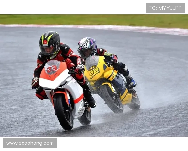 摩托GP赛季全新战局:新冠军候选人崛起 引发车迷热议 摩托GP赛季全新战局:新冠军候选人崛起 引发车迷热议